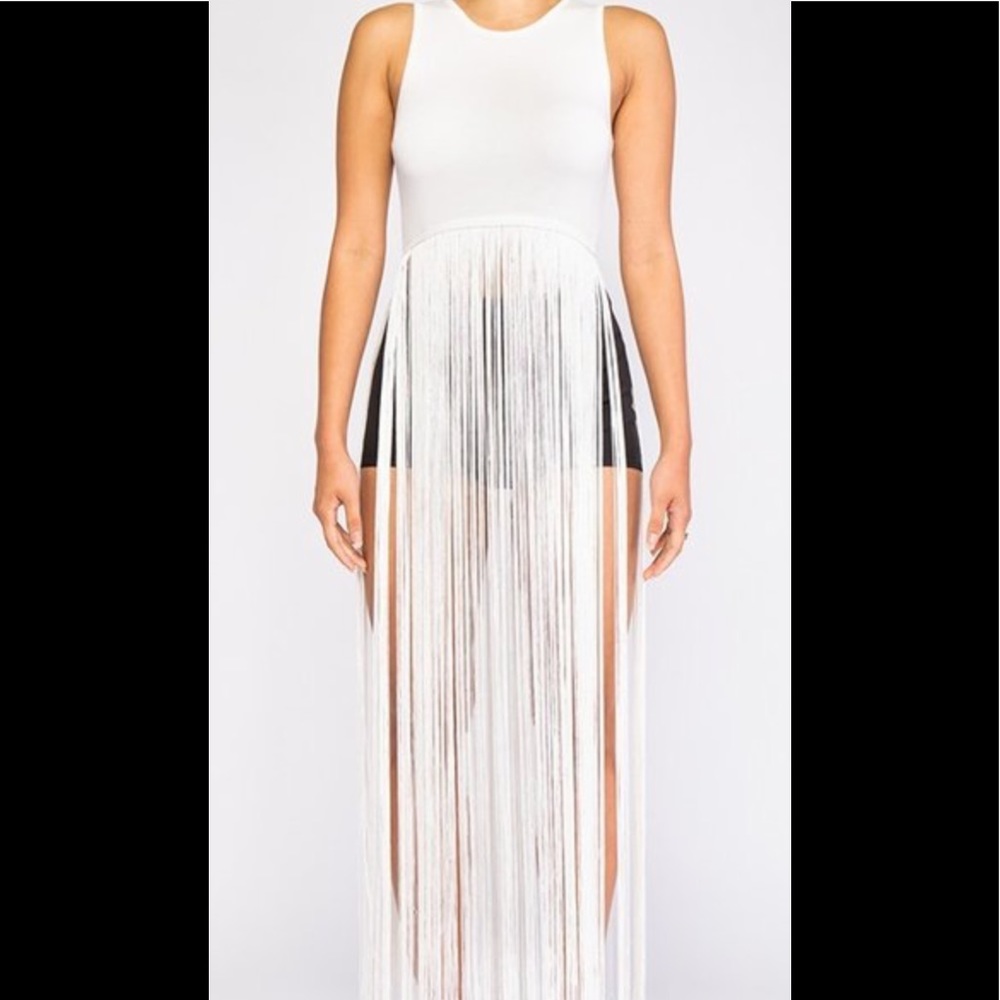 NWT White Fringe Top - Picture 2 of 6